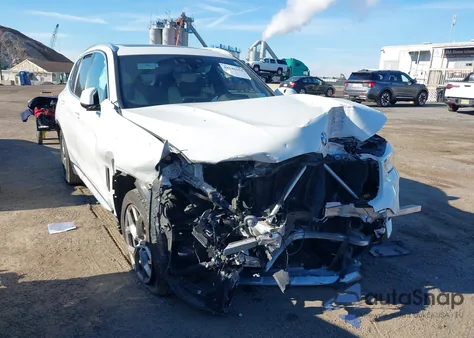 2021 BMW X3 Sdrive30I z USA, uszkodzony, nr VIN 5UXTY3C09M9E85535